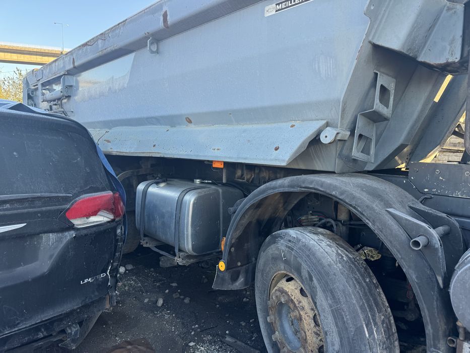 Renault Kerax 8x4 420dci Wywrotka wywrot kiper