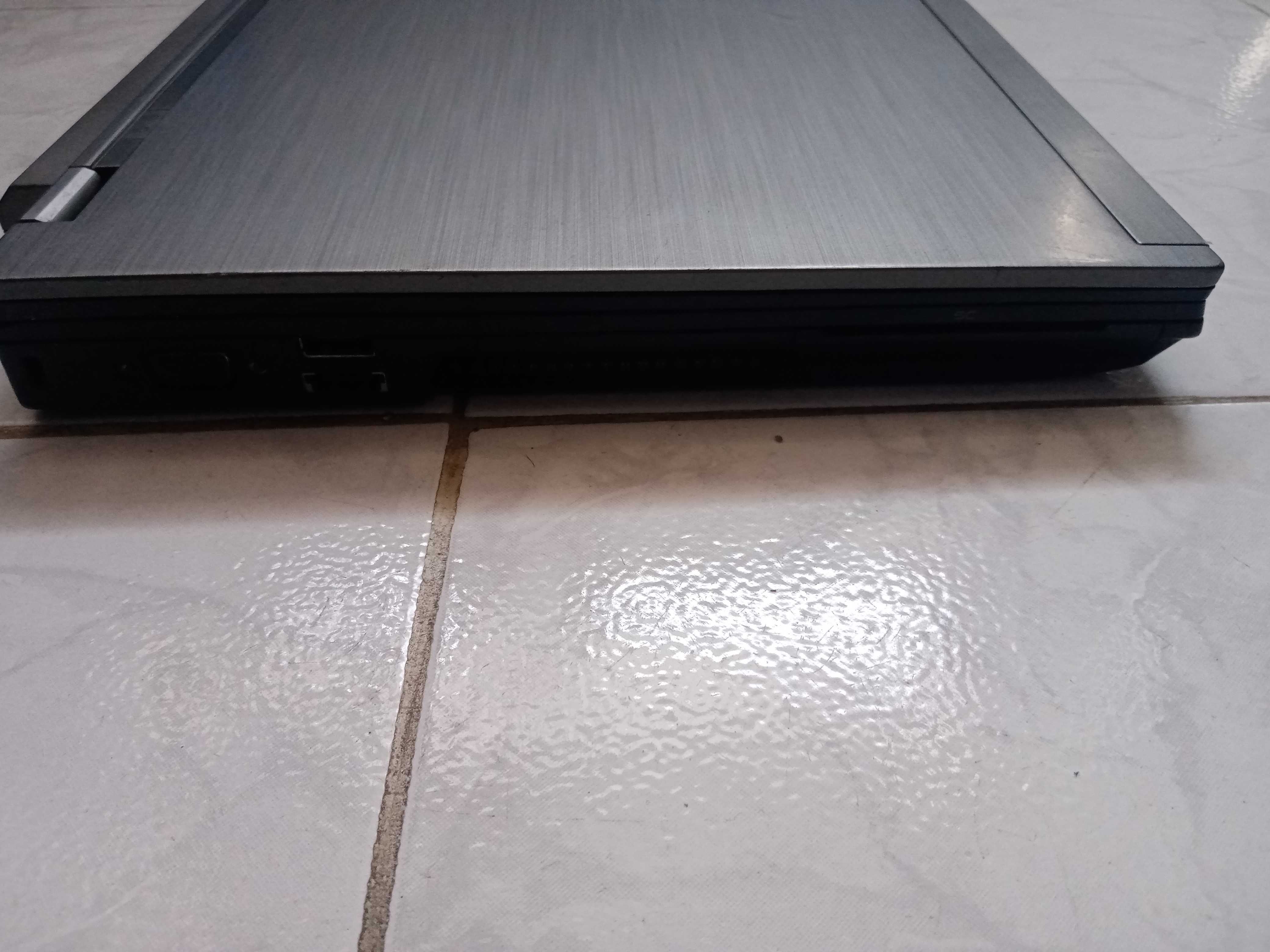 Portátil DELL Latitude E6410 Core i7 i7-640M