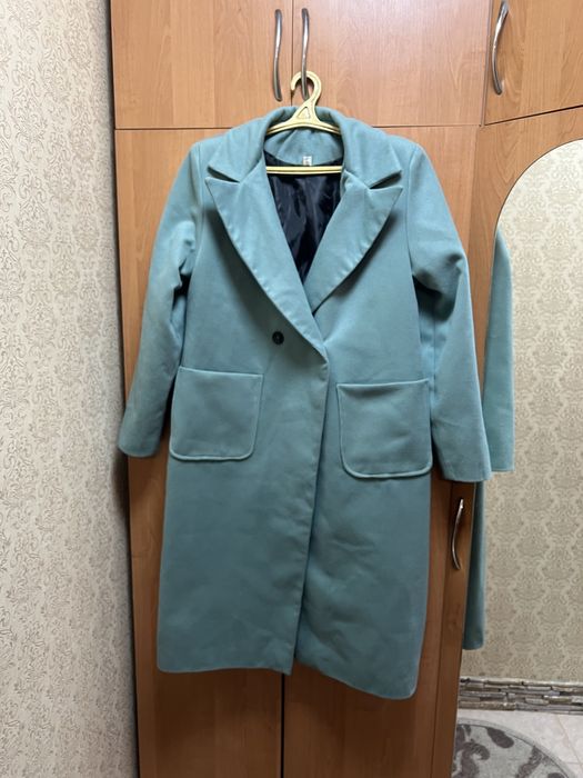 продам пальто в ідеальному стані