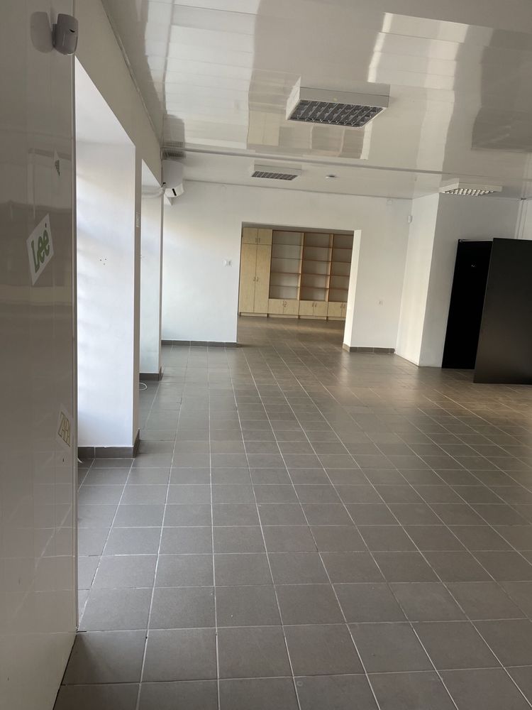 Оренда приміщення 95 м² в центрі Гусятина