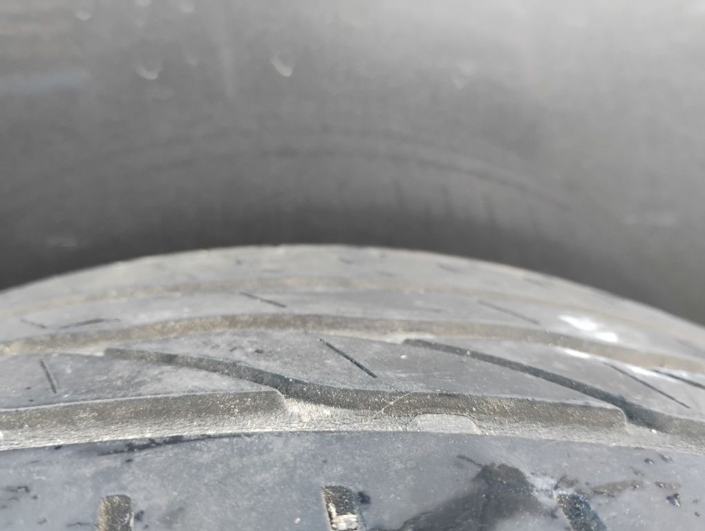 Opona 205/55 R 16