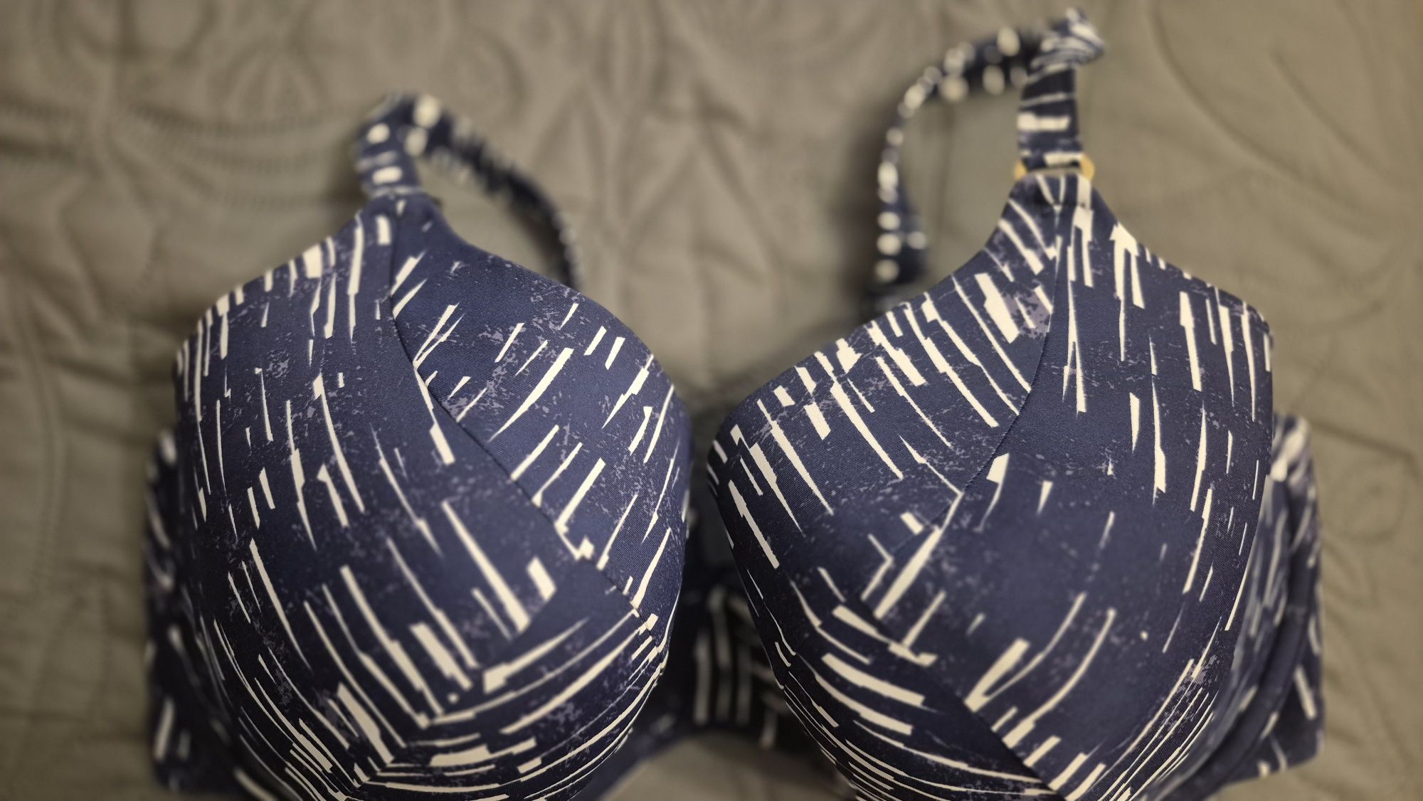 M&S Biustonosz kąpielowy 38 G-85 H