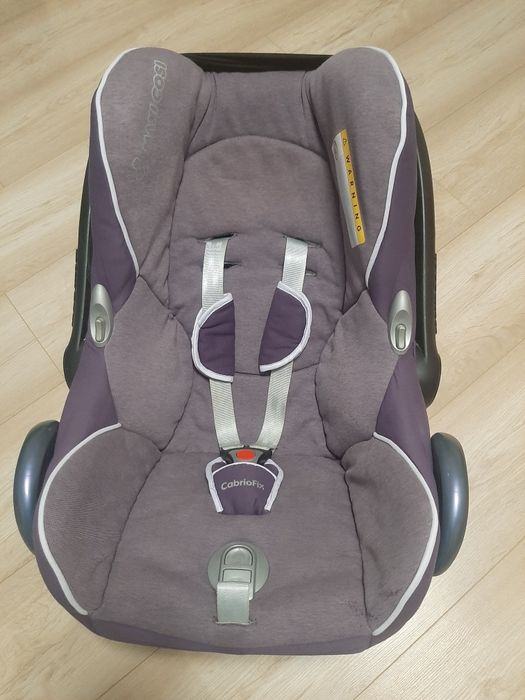 Fotelik samochodowy Nosidełko MAXI COSI CABRIO FIX  0-13kg