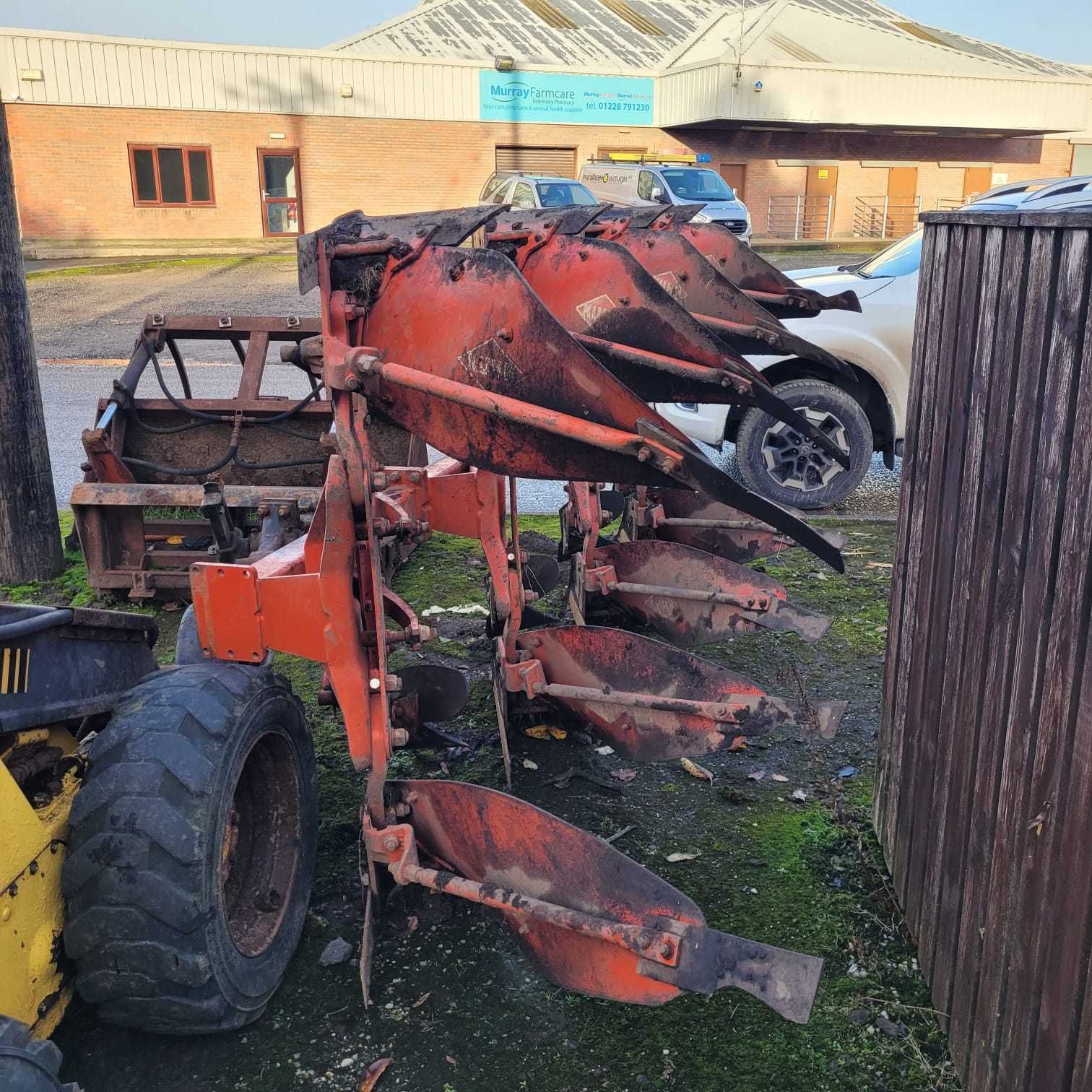 Kuhn master 100 obrotowy 4