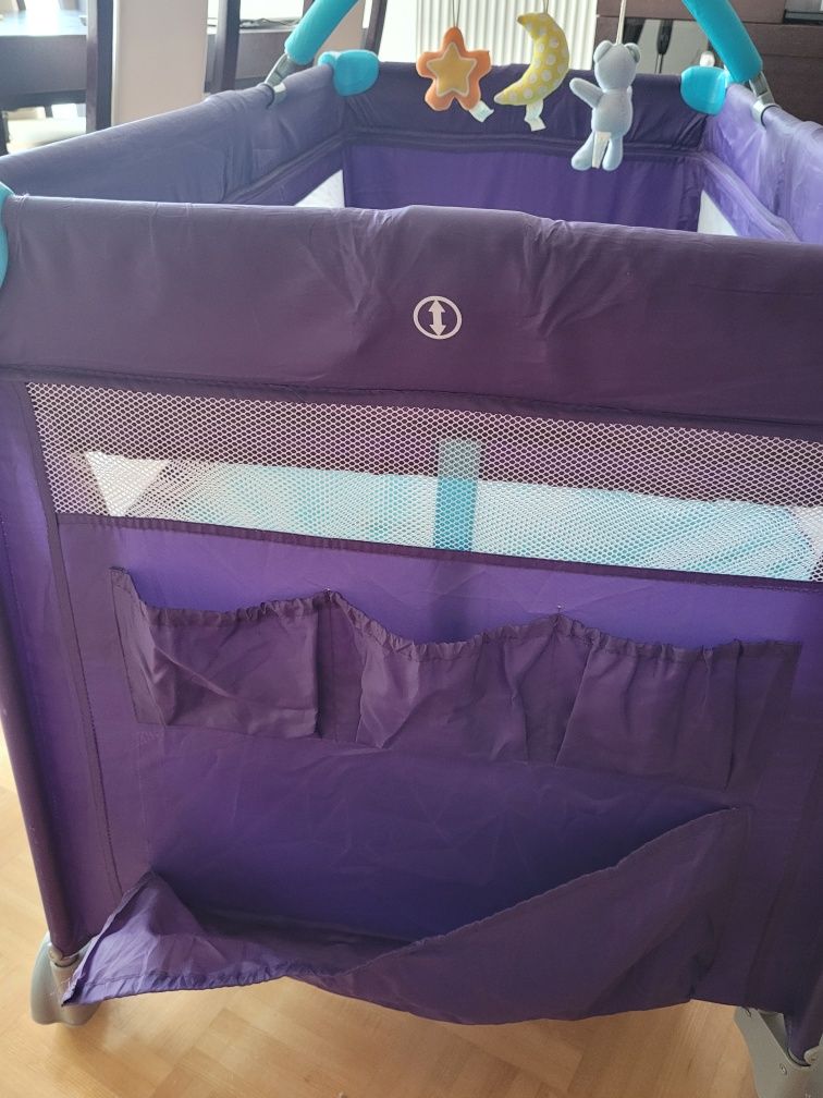 Łóżeczko turystyczne Baby Design Dream