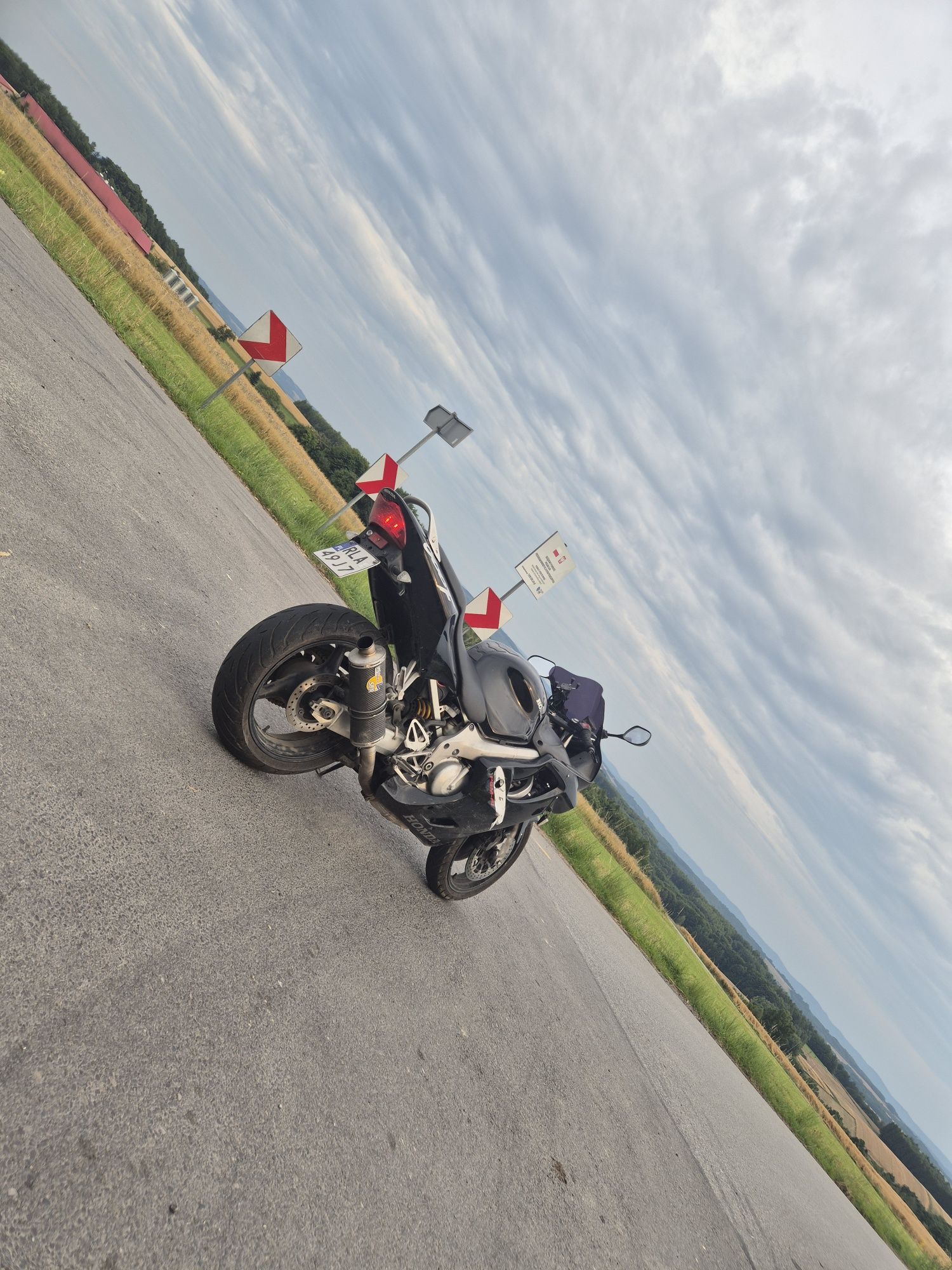 Honda cbr 600 f4i na a2