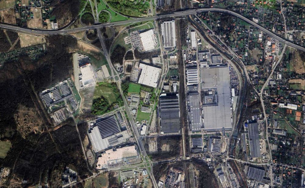 Hala 2160 m² do wynajęcia  Bielsko-Biała  (teren Stellantis)
