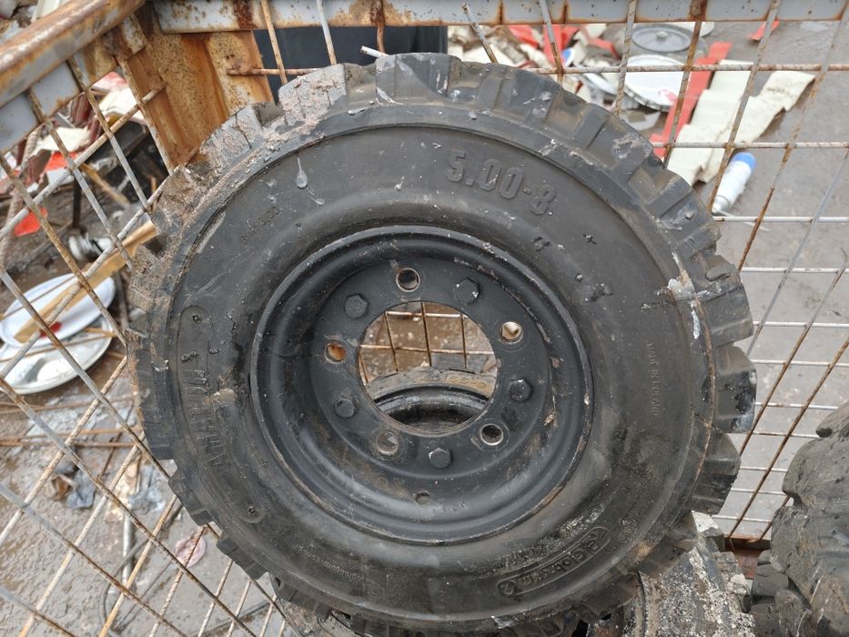Opona pełna koło 5.00-8 wózek widłowy