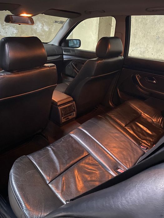 Bmw 525 tds motor 6cilindros impecável