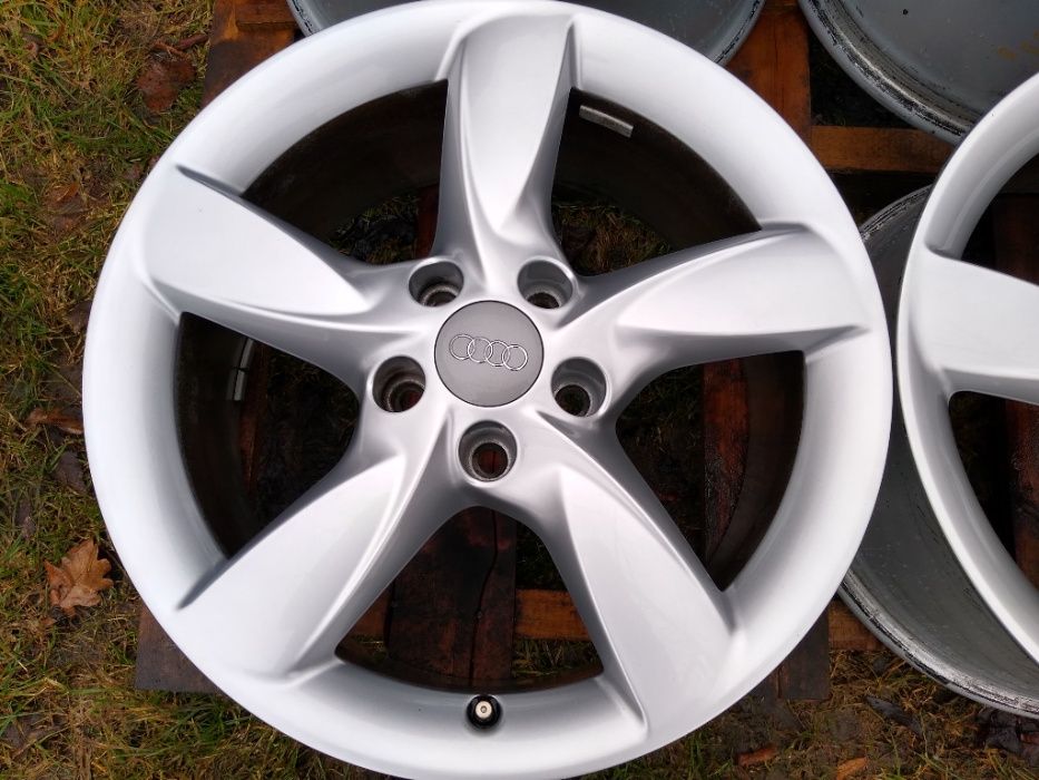 Alufelgi 17 cali 5x112 AUDI A6 C7 oryginalne SLine S6 A4 B8 4G idealne