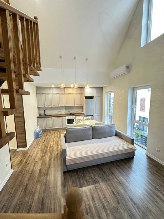 Здається дуплекс| Ріверсайд