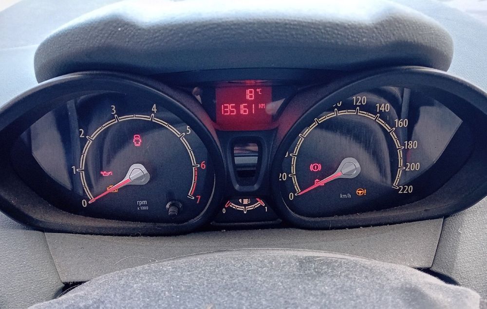 Quadrante / painel de instrumentos FORD Fiesta VI (CB1, CCN)