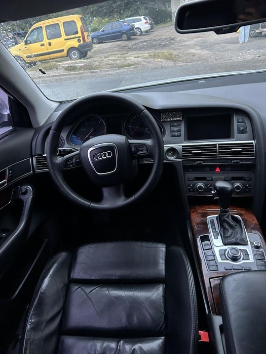 Продам автомобіль Audi A6