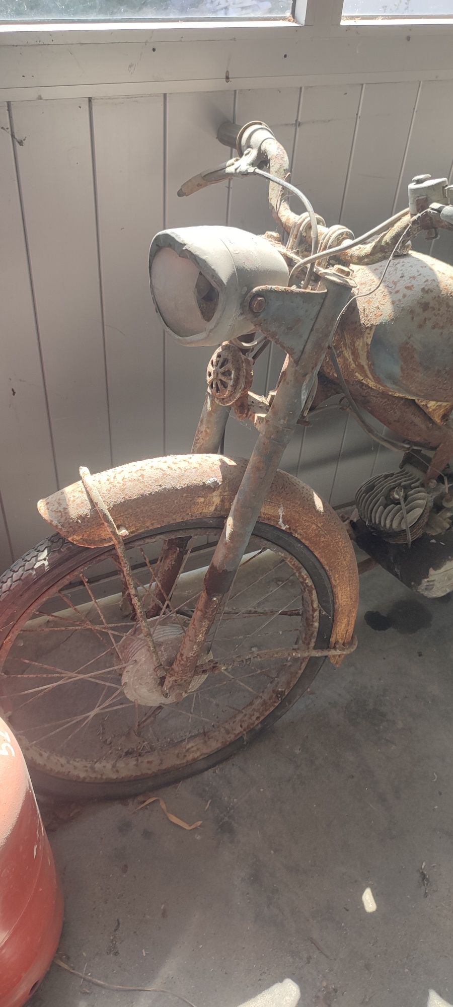 Motorizada com pedais flandria