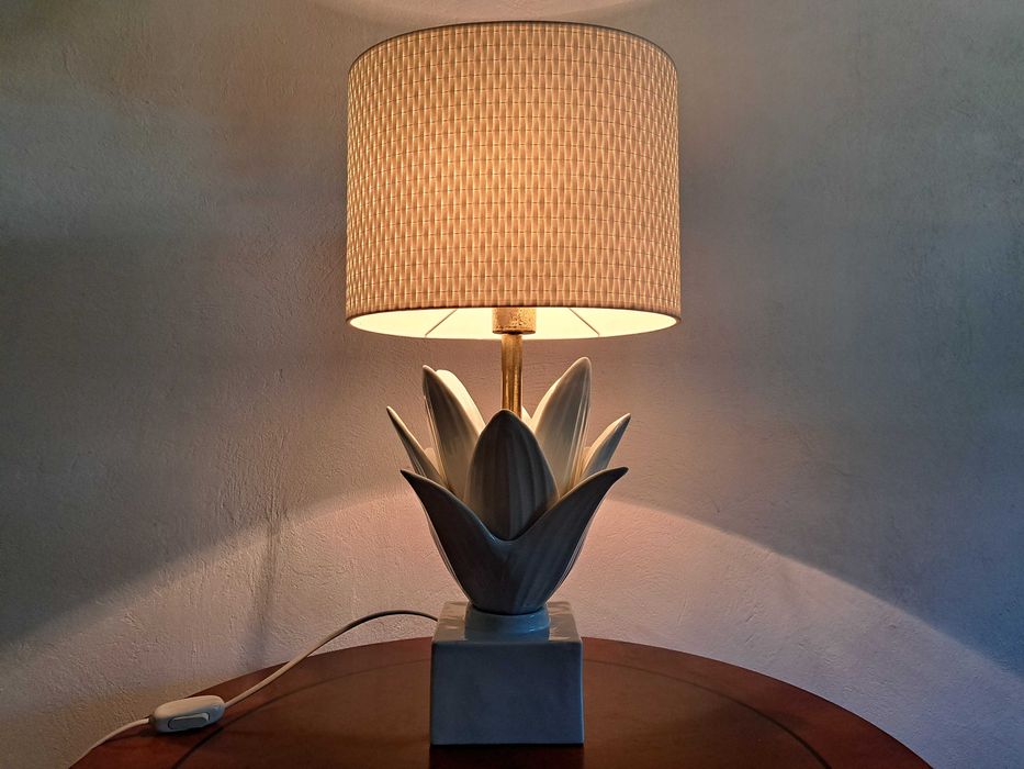 Lampa ceramiczna stołowa nocna włoska biała liście ananas vintage 60te