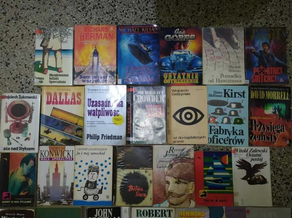 Książki  z antykwariatu 100 sztuk