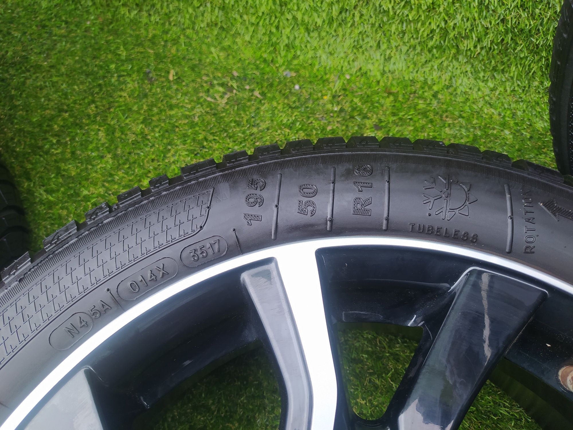 Felgi koła Toyota Yaris 195/50 R16 Kleber wielosezon