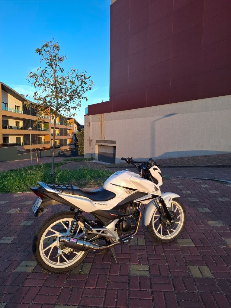 Honda cb125f 2018