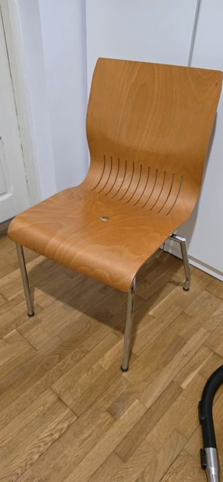 Krzesła  2 sztuki  profilowane