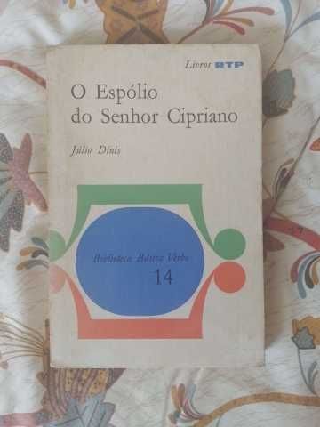 Livro "O Espólio do Senhor Cipriano" (Livros RTP)