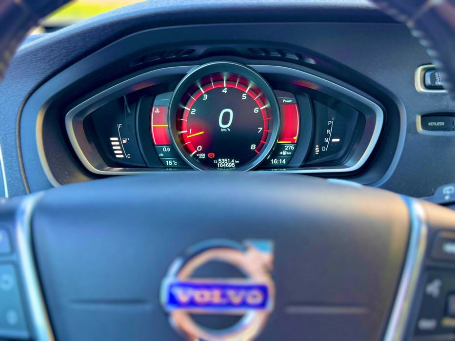 Volvo V40 525 1.6 T4 GTDi Gasolina 180 cv  c/garantia de caixa!!