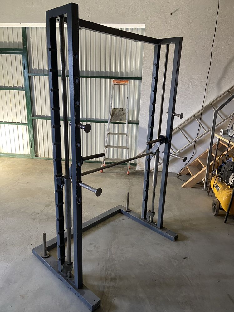 Smith machine technogym