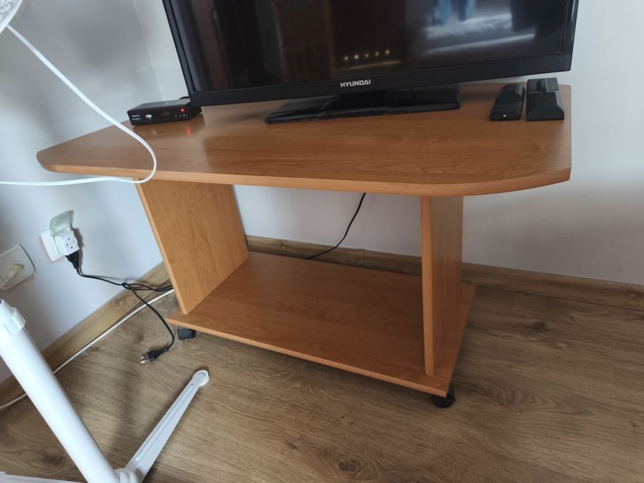 Szafka nocna/ szafka pod TV