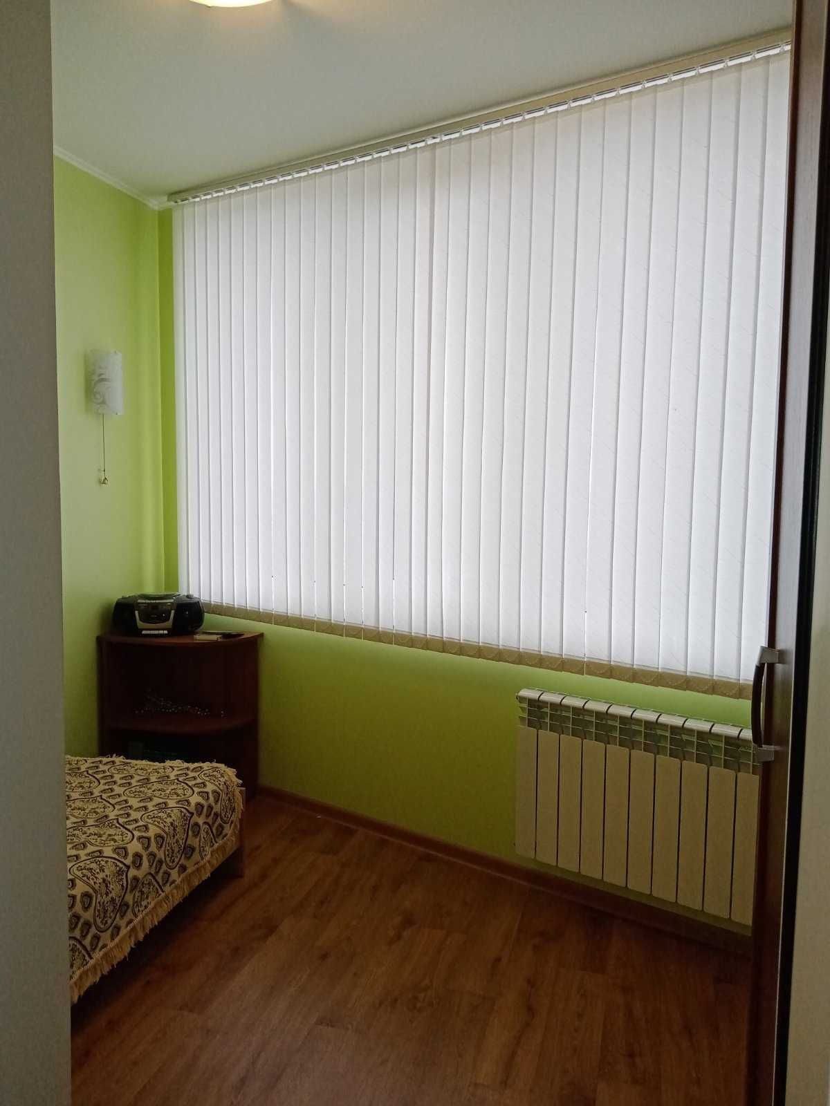 Продам двухкомнатную квартиру с ремонтом город Черноморск.