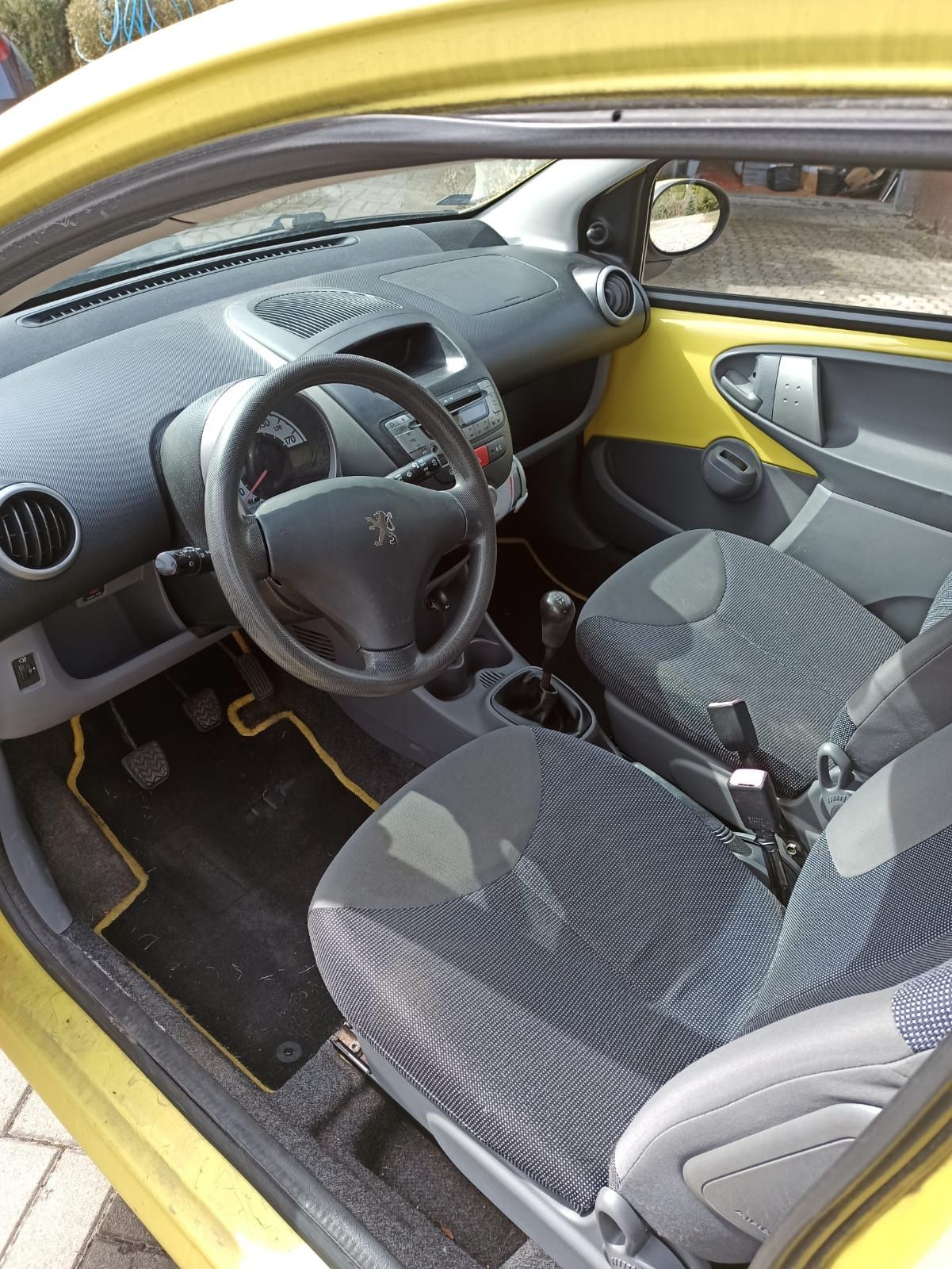 Peugeot 107, 2006r. 1.0 benzyna