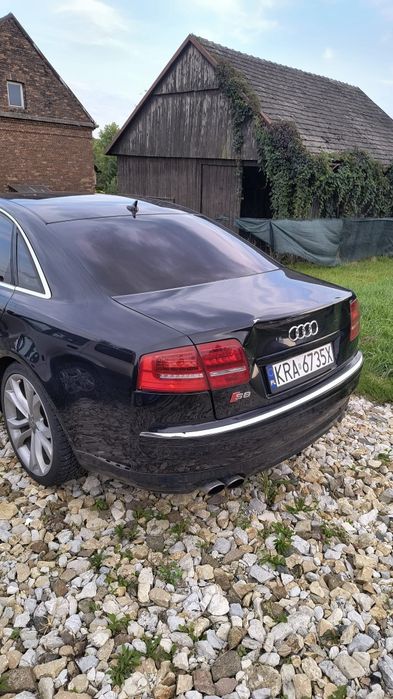 Audi S8 D3 5.2 V10 450 km