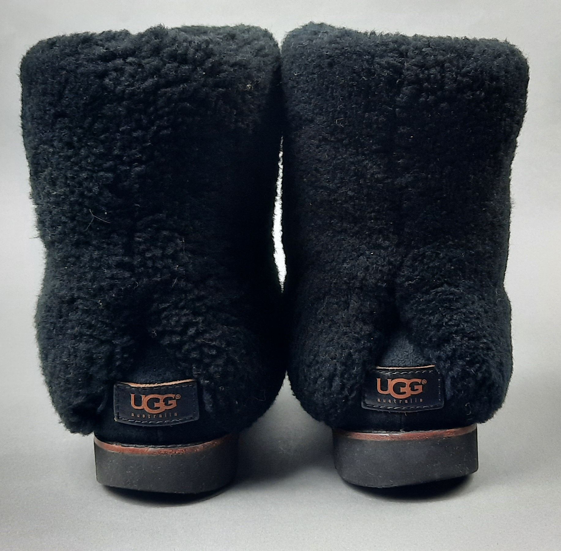 Ugg Australia Maylin 3220 sķórzane śniegowce kozaki 39 25cm