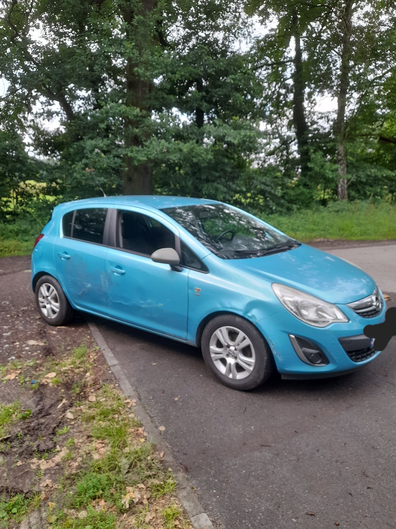 Opel Corsa D 2011 rok 1.2 benzyna