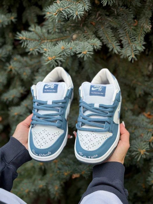 Жіночі кросівки Nіке Dunк Low білий з синім  3761 ТОП