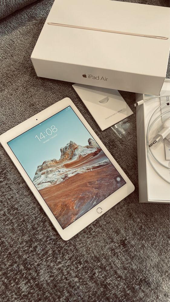 iPad Air2 Wi-Fi +4G 64Gb Gold