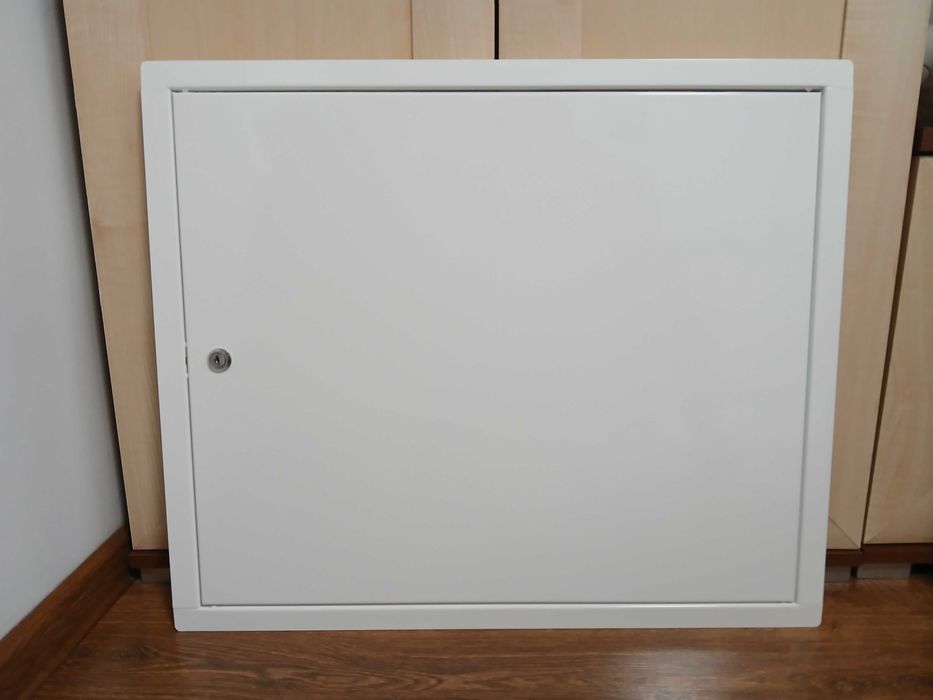 Drzwiczki rewizyjne metal 65x55