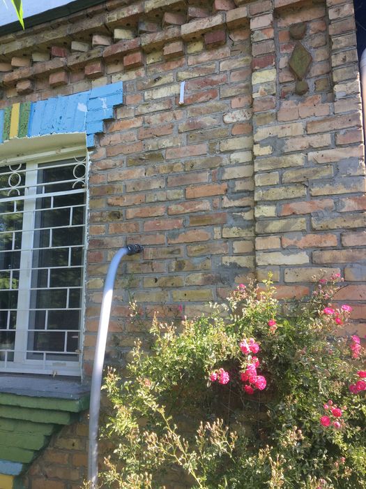 РІДКИЙ ПІНОПЛАСТ, Утеплення будинків. Заповнення міжстінових пустот