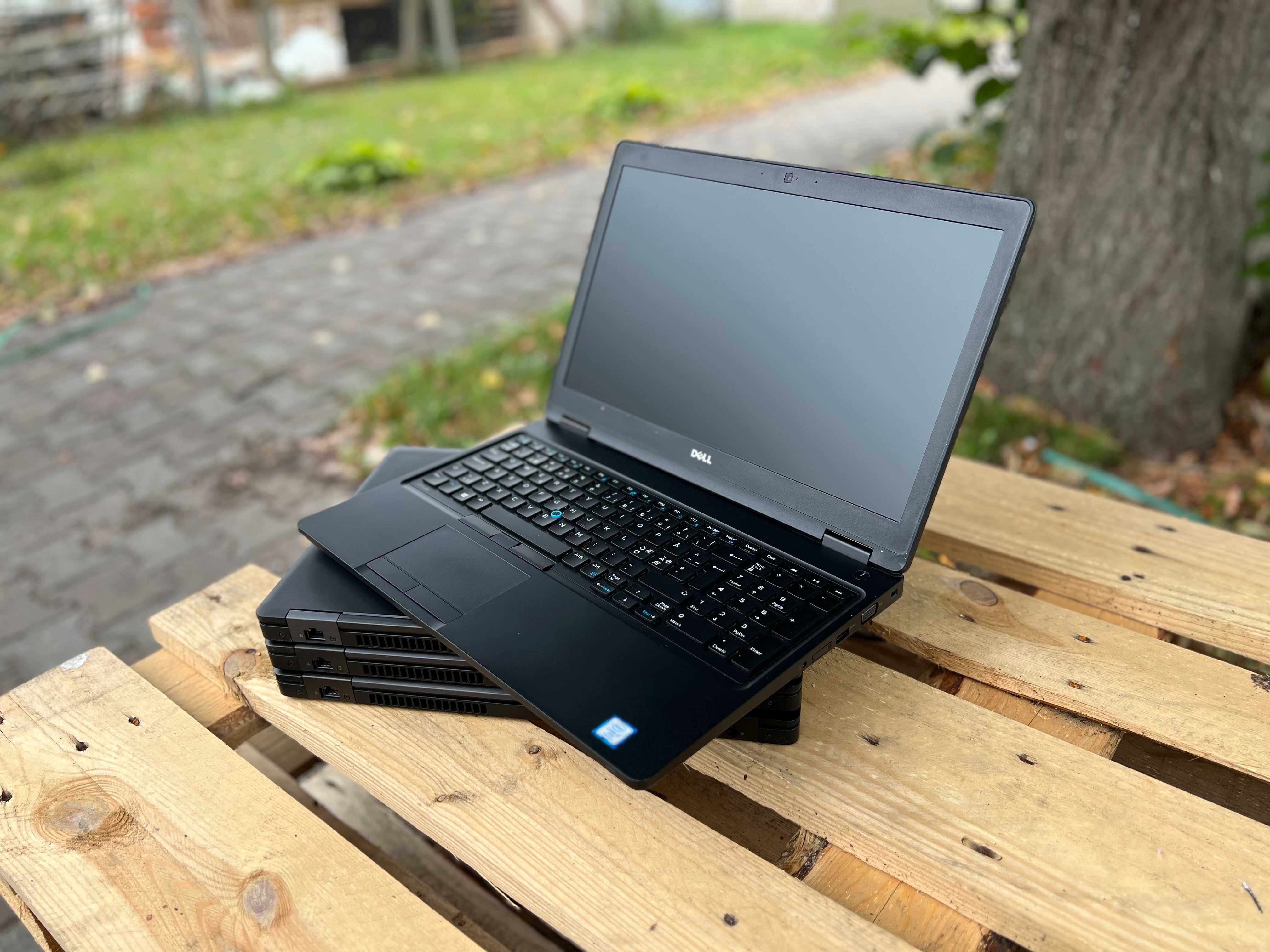 ОПТ Ноутбук Dell Latitude 5580/GeForce 940MX/i5-6440HQ/SSD 256/15"IPS