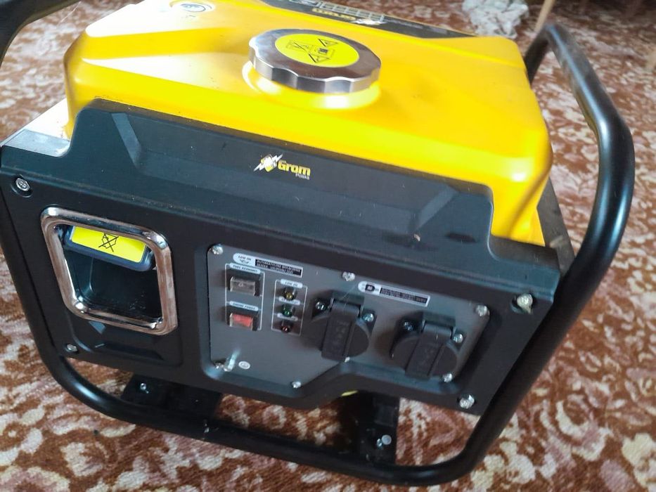 Інверторний Генератор Grom Polska QL2200IX