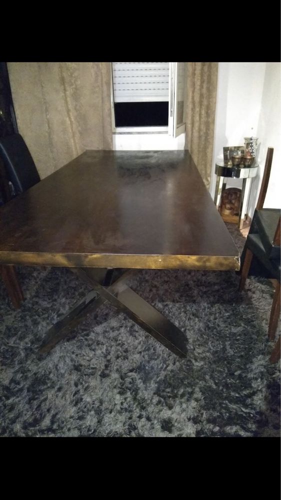 Mesa para 8/ 10 lugares