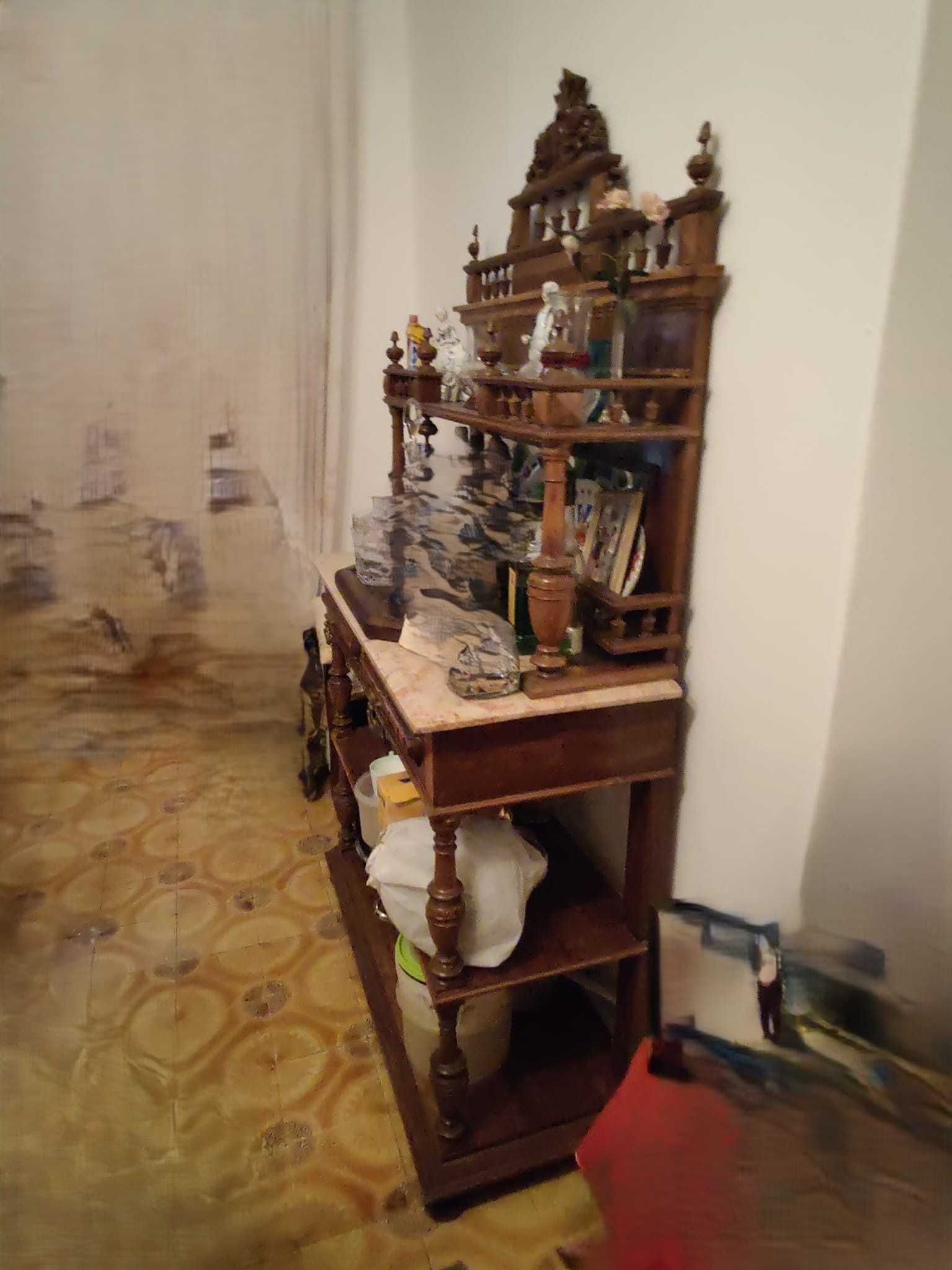 Móveis de Sala em madeira maciça em excelente estado