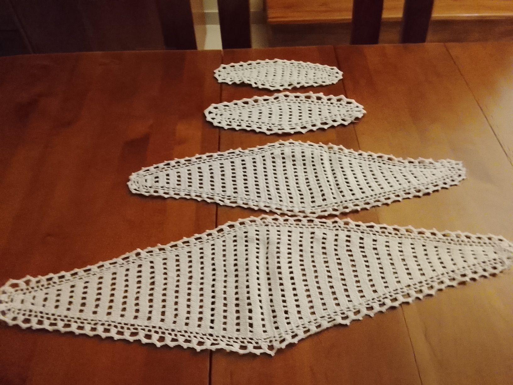 Conjunto de quatro naperons