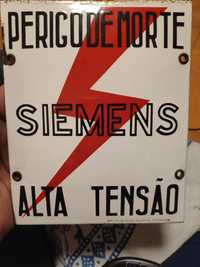 Placa perigo de morte