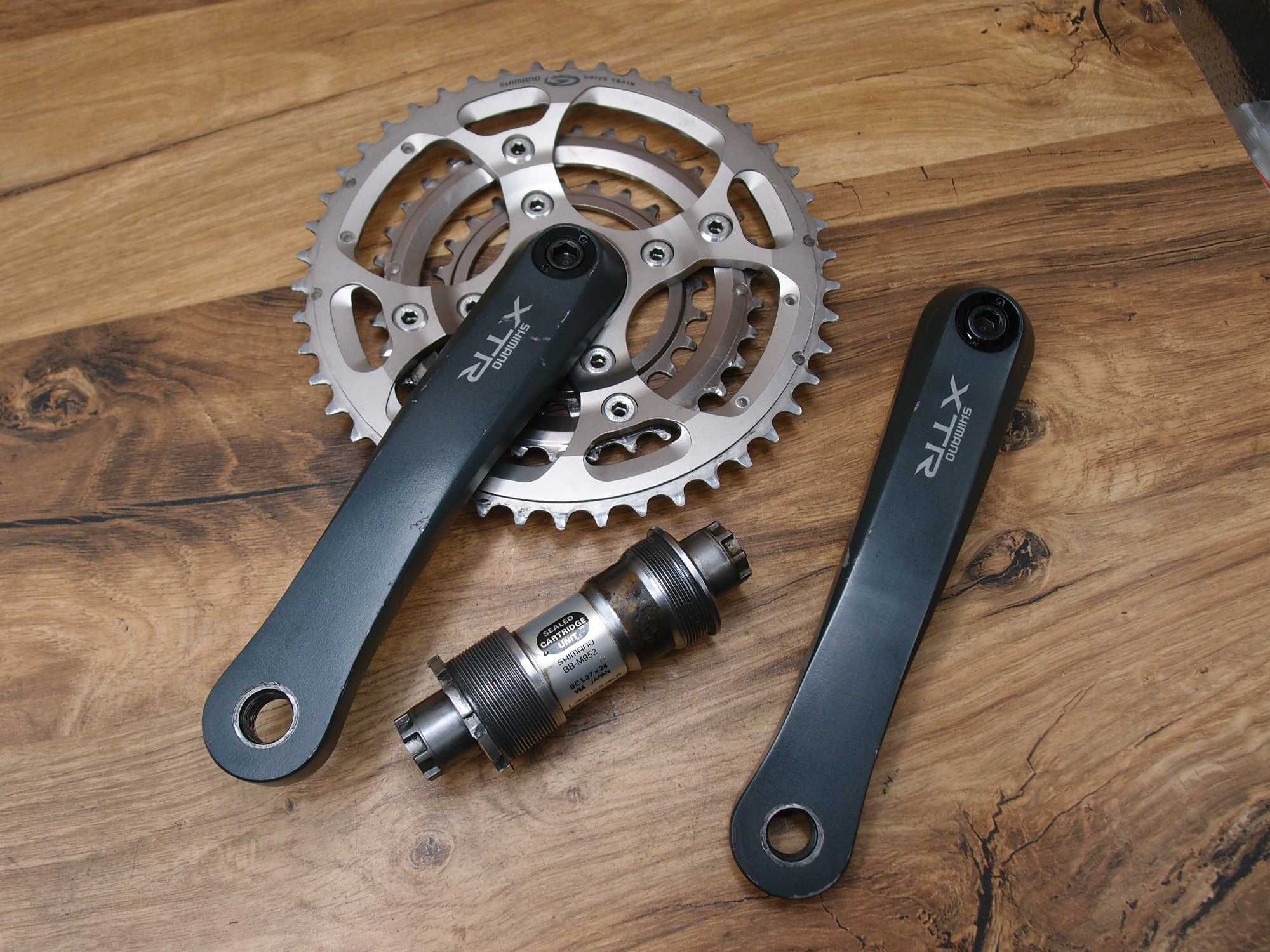 korba rowerowa Shimano XTR FC-M952 szarak MTB + wkład suportu BB-M952