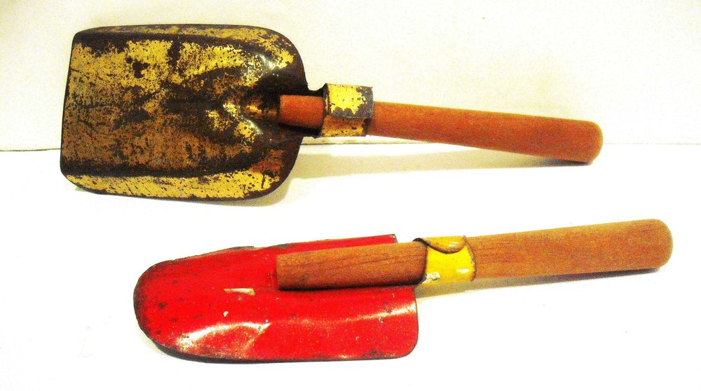 2 Pás de praia muito antigas