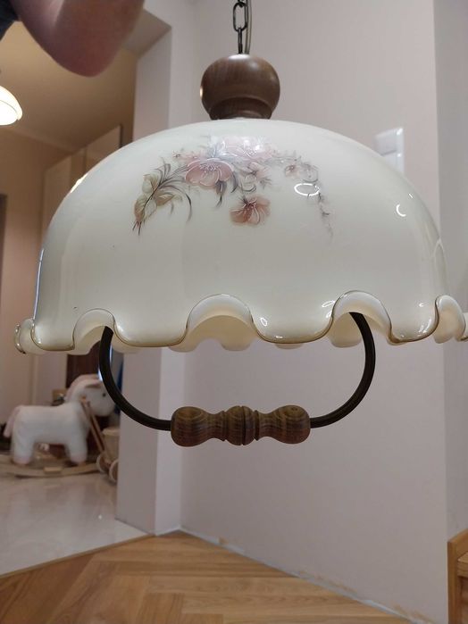 Stylowa unikalna lampa w stylu rustykalnym