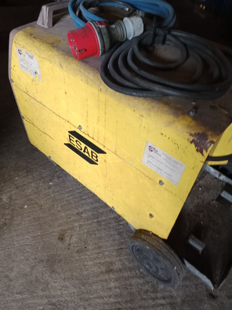 Spawarka esab LKB 320