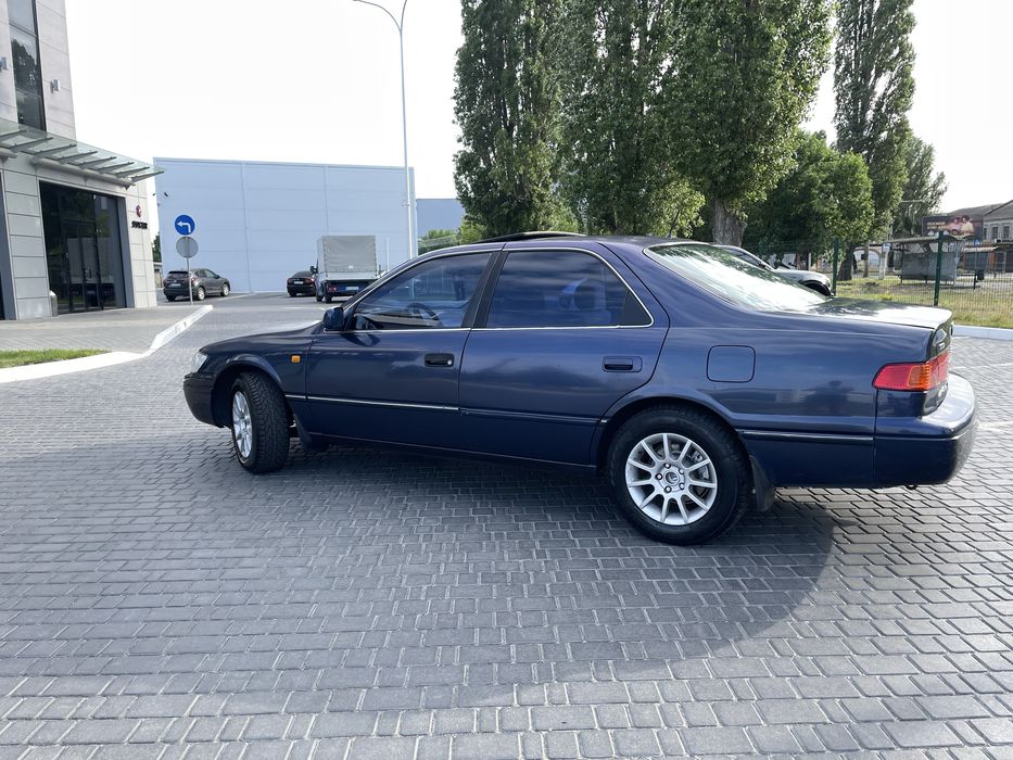 Toyota Camry 20 2,2 мкпп газ бензин
