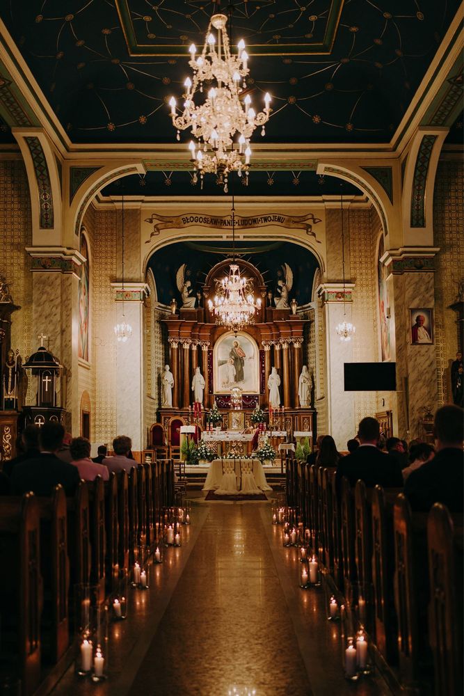 Dekoracje ślubne, dekoracja kościoła