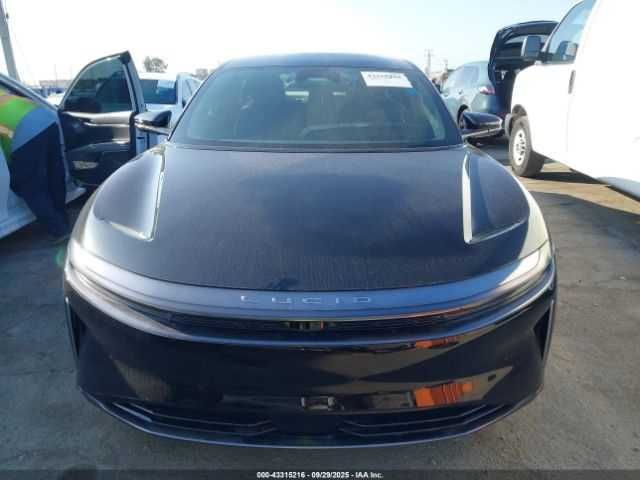 Lucid AIR Pure 2024