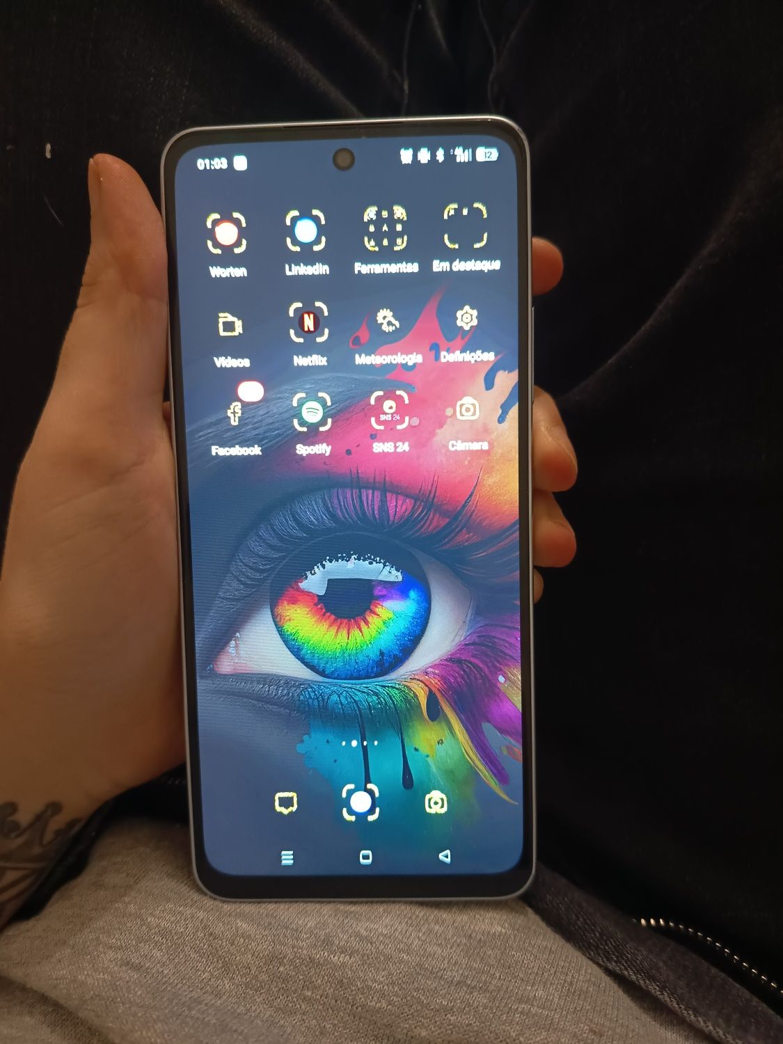 Vendo OPPO A5 pro com caixa e fatura original